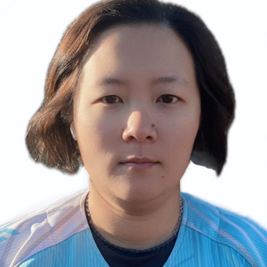 李莛婕
