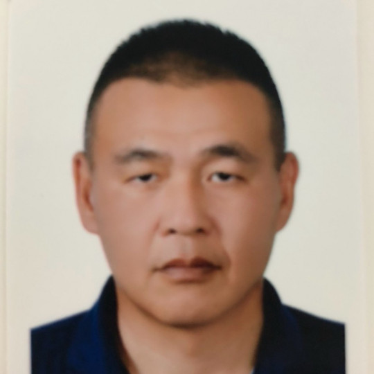梁任賢